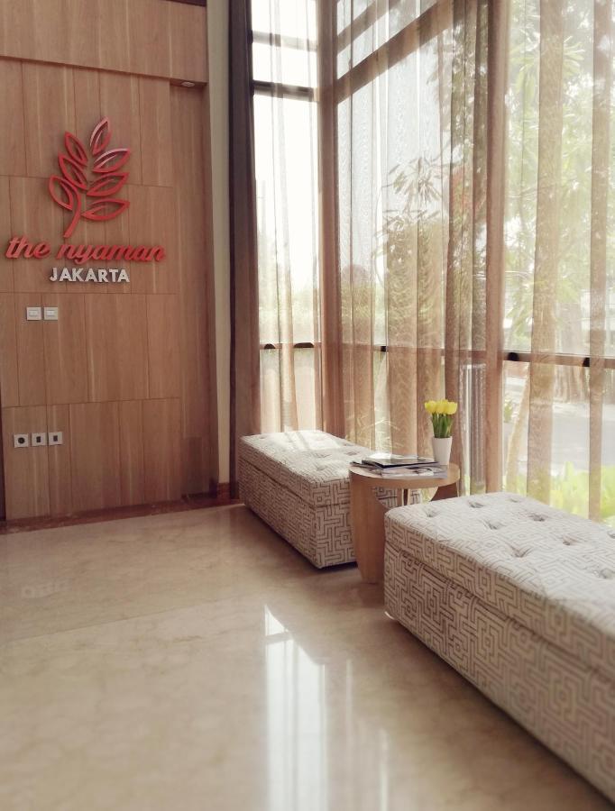 The Nyaman Motel Jakarta Exterior photo